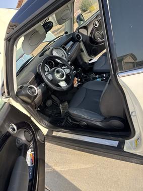 Beige 2008 MINI Cooper Clubman Base