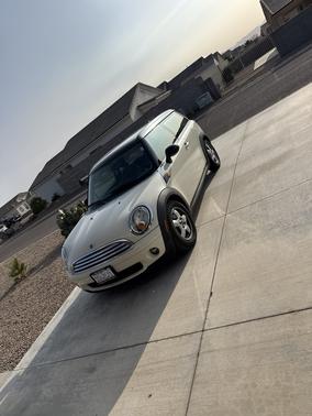 Beige 2008 MINI Cooper Clubman Base