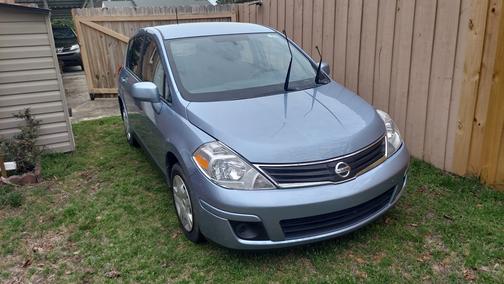 2011 Nissan Versa 1.8 S