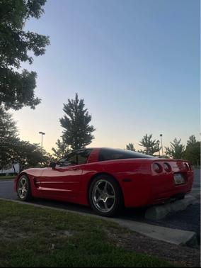 2001 Chevrolet Corvette Base