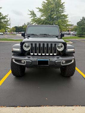 Black 2019 Jeep Wrangler Unlimited Sahara