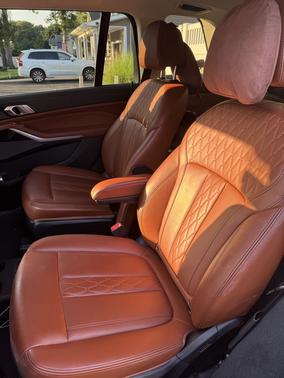 Blue 2021 BMW X7 xDrive40i