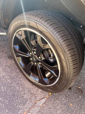 Black 2022 Ford Expedition Limited