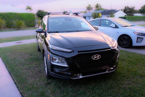 2020 Hyundai KONA SEL Plus