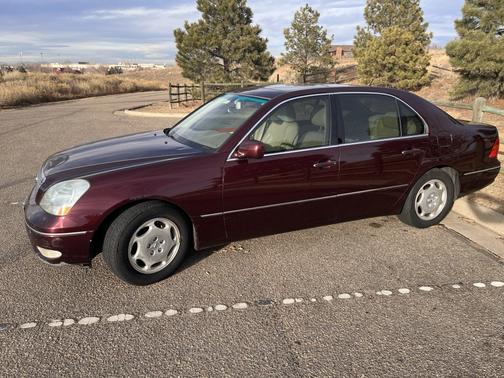 2001 Lexus LS 430 Base