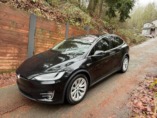 2018 Tesla Model X 75D