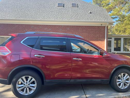 2014 Nissan Rogue SV