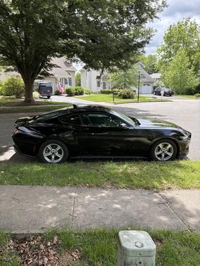 2024 Ford Mustang EcoBoost