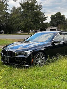 2018 BMW 740 i