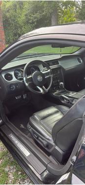 2013 Ford Mustang V6 Premium