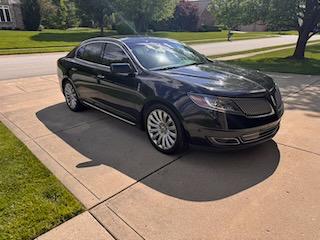 Black 2013 Lincoln MKS Base