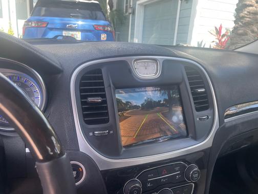 2017 Chrysler 300C Base