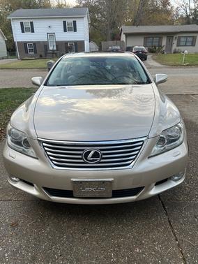2010 Lexus LS 460 Base