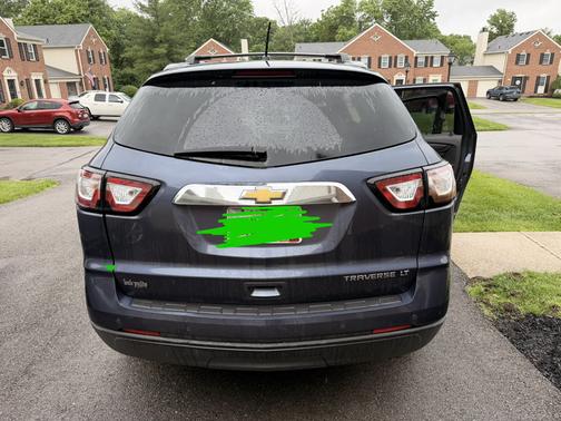 Blue 2014 Chevrolet Traverse 1LT
