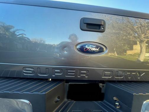 Photo 5 of 15 of 2008 Ford F-250 XLT Crew Cab Super Duty