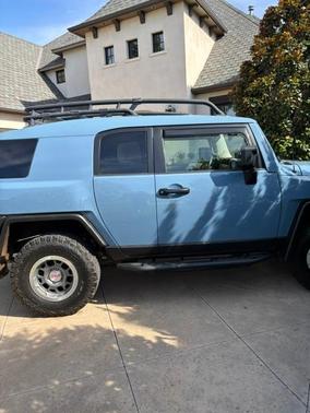 Blue 2014 Toyota FJ Cruiser Base