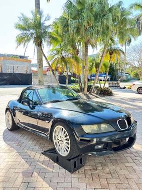 2001 BMW Z3 3.0i Roadster