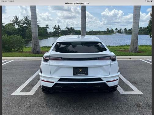 2024 Lamborghini Urus S