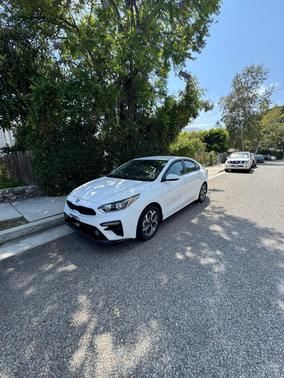 White 2020 Kia Forte LXS