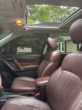 Black 2018 Subaru Forester 2.5i Touring