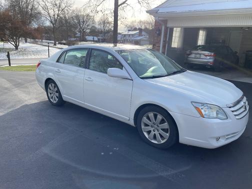 2006 Toyota Avalon XLS