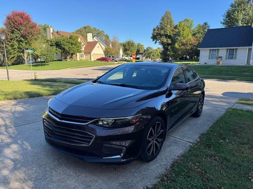 Brown 2016 Chevrolet Malibu 2LT