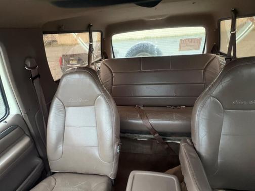 Beige 1995 Ford Bronco Eddie Bauer