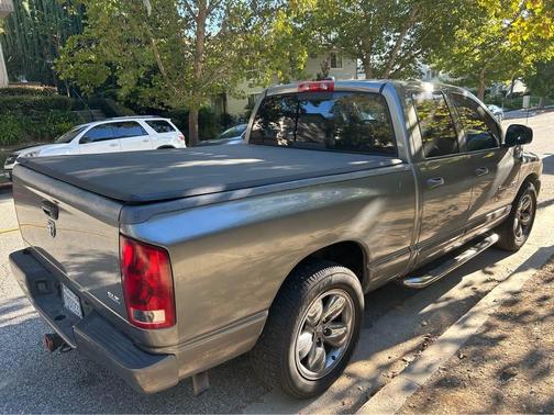 Gray 2005 Dodge Ram 1500 SLT Quad Cab