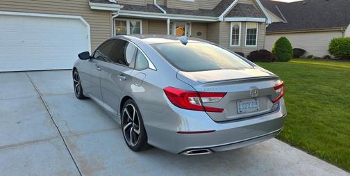 Silver 2018 Honda Accord Sport 2.0T