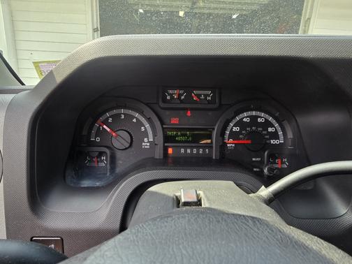 2012 Ford E350 Super Duty XL