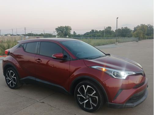 2018 Toyota C-HR XLE Premium