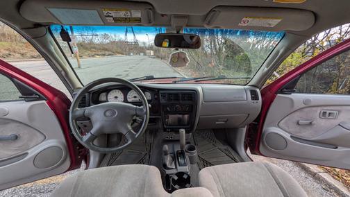 2004 Toyota Tacoma Xtracab