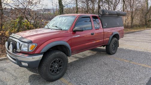2004 Toyota Tacoma Xtracab