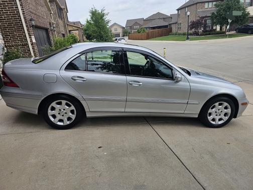 2005 Mercedes-Benz C-Class C320 4MATIC