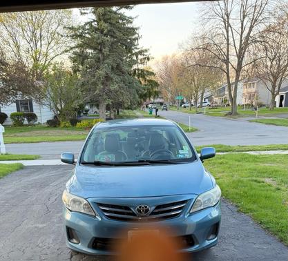 Blue 2013 Toyota Corolla LE