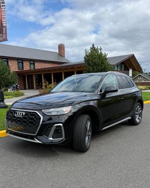 Black 2022 Audi Q5 45 S line Premium
