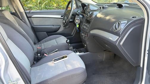 2010 Chevrolet Aveo 5 LS