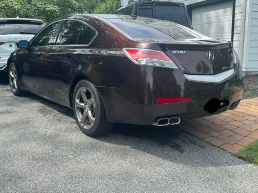 2010 Acura TL Technology