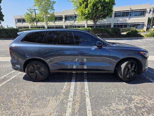 Blue 2025 Volvo EX90 Twin Motor Plus 7-Seat