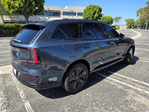 Blue 2025 Volvo EX90 Twin Motor Plus 7-Seat