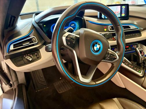 White 2016 BMW i8 Base