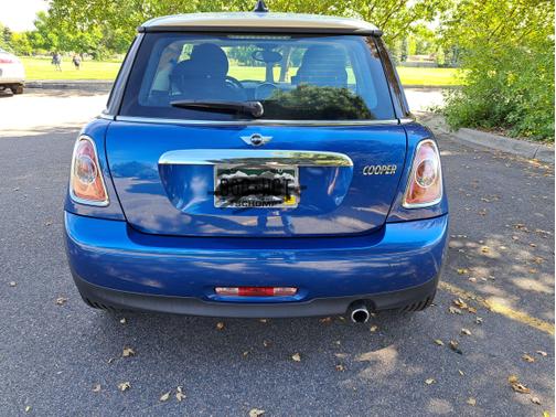 2012 MINI Cooper Base