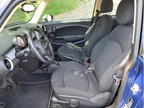 2012 MINI Cooper Base