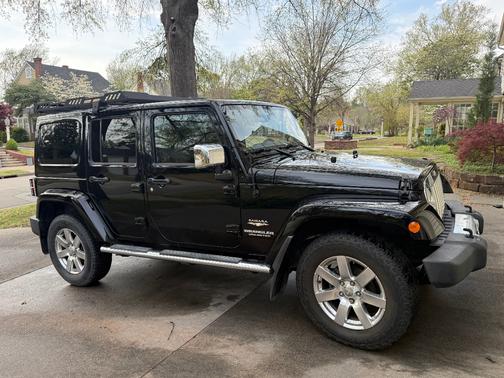 2012 Jeep Wrangler Unlimited Sahara