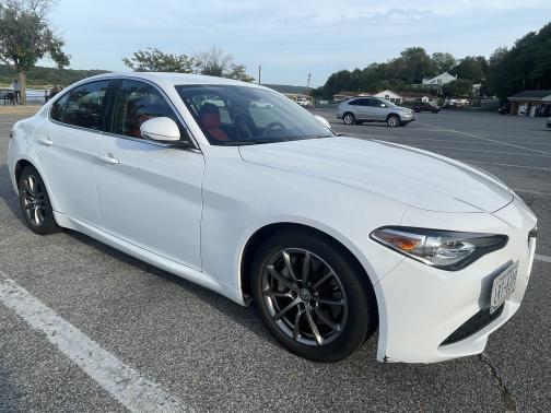 2020 Alfa Romeo Giulia Base