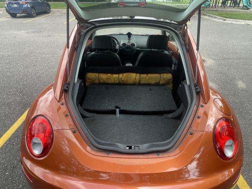2010 Volkswagen New Beetle Red Rock Edition