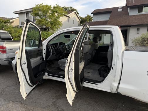 White 2011 Toyota Tundra Grade