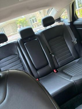 Black 2016 Ford Fusion SE