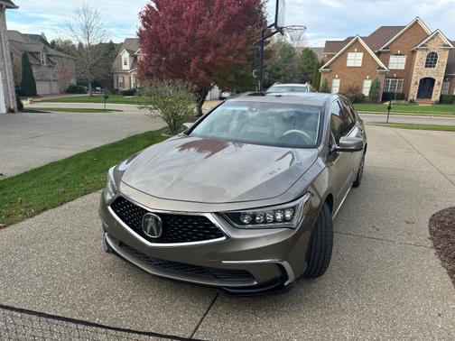 2018 Acura RLX Technology Package