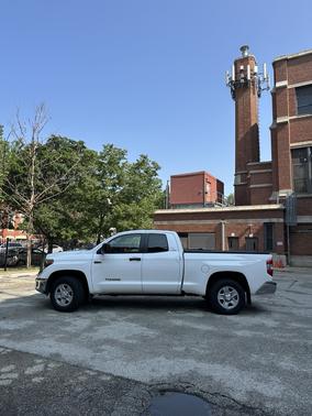 2018 Toyota Tundra SR